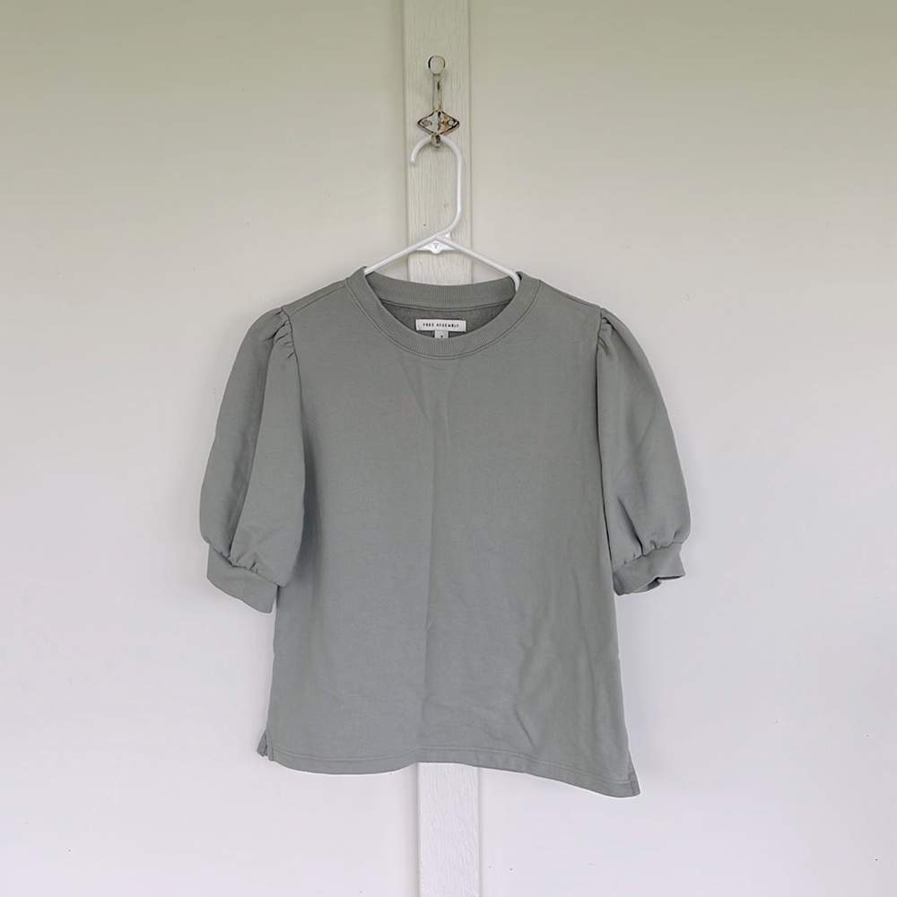 Free Assembly sage green short sleeve sweatshirt